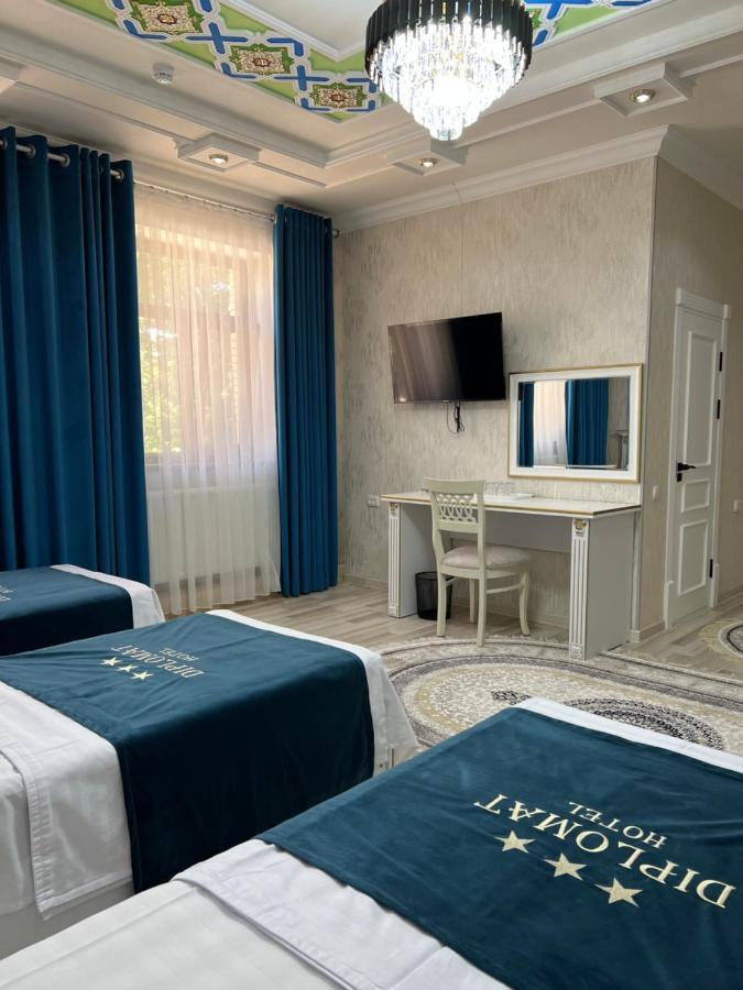 Diplomat Premium Hotel Samarkand Exterior photo